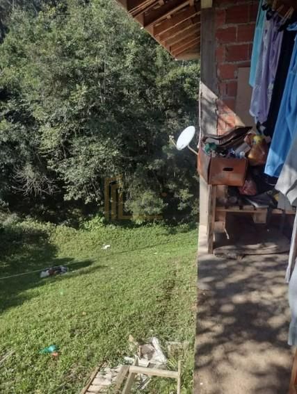 Casa aconchegante de 2 quartos em região tranquila com varanda...