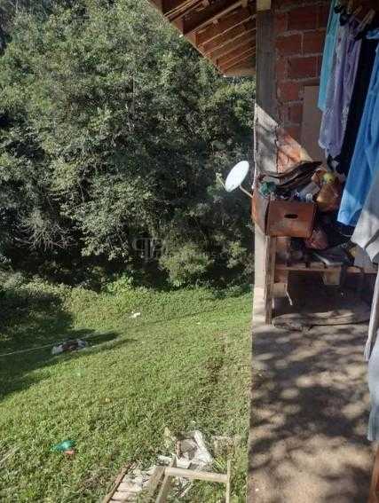 Casa aconchegante de 2 quartos em região tranquila com varanda...