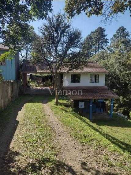 Casa aconchegante de 2 quartos em região tranquila com varanda...