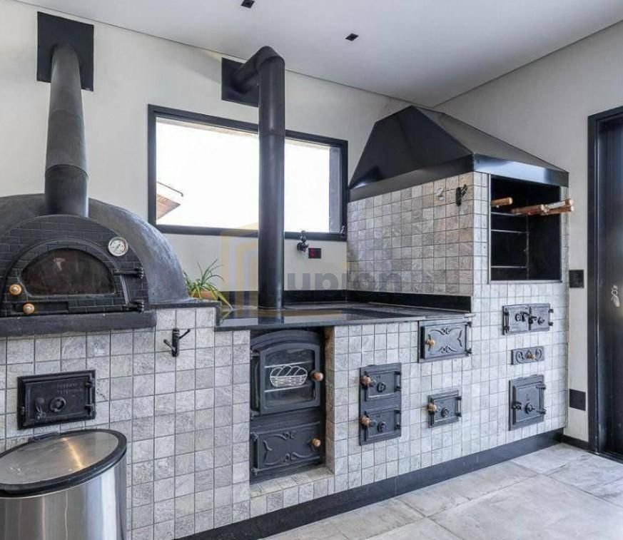 Residência de Luxo com 4 Suítes, Lazer Completo e Tecnologia d...