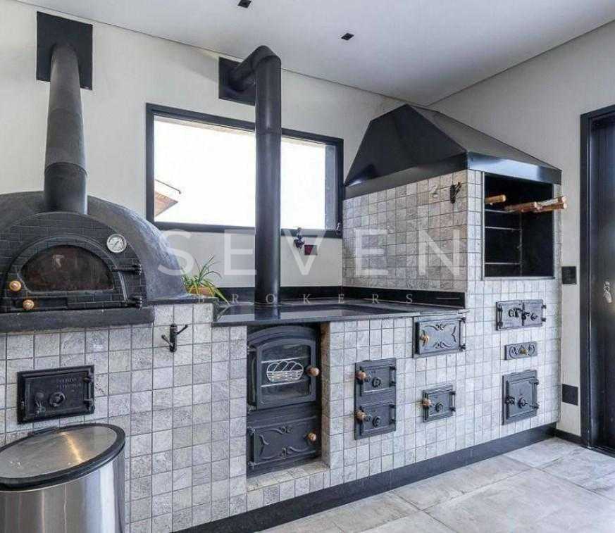 Residência de Luxo com 4 Suítes, Lazer Completo e Tecnologia d...