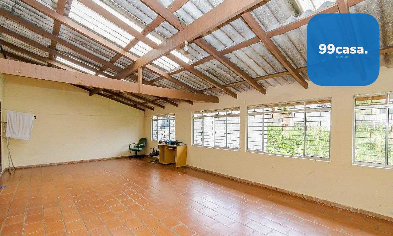 Casa à venda em amplo terreno de 570 m   grande potencial de r...