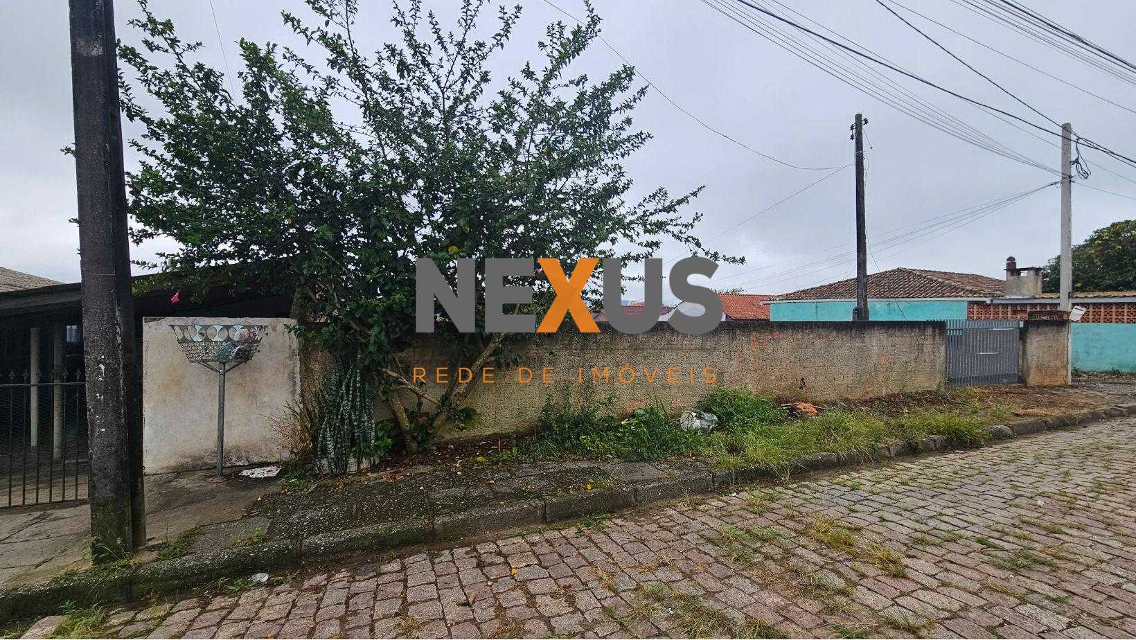 Terreno na Lapa com 412,5m , leve declive e vista privilegiada...