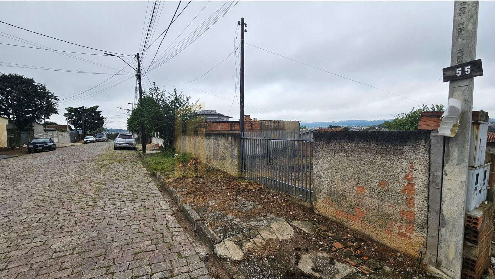Terreno na Lapa com 412,5m , leve declive e vista privilegiada...