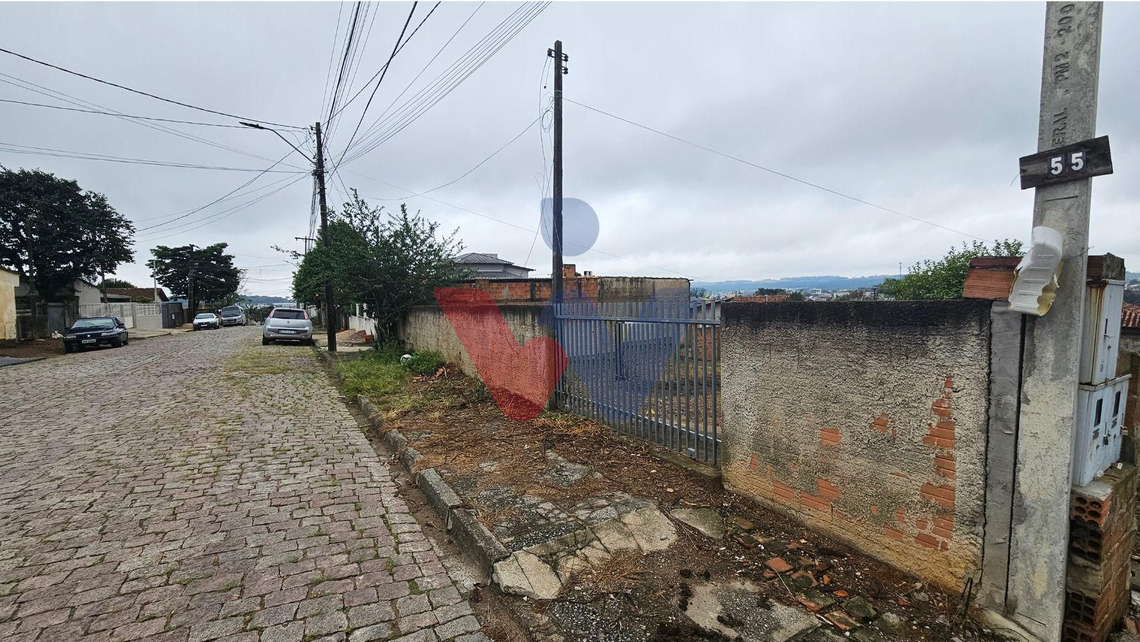 Terreno na Lapa com 412,5m , leve declive e vista privilegiada...
