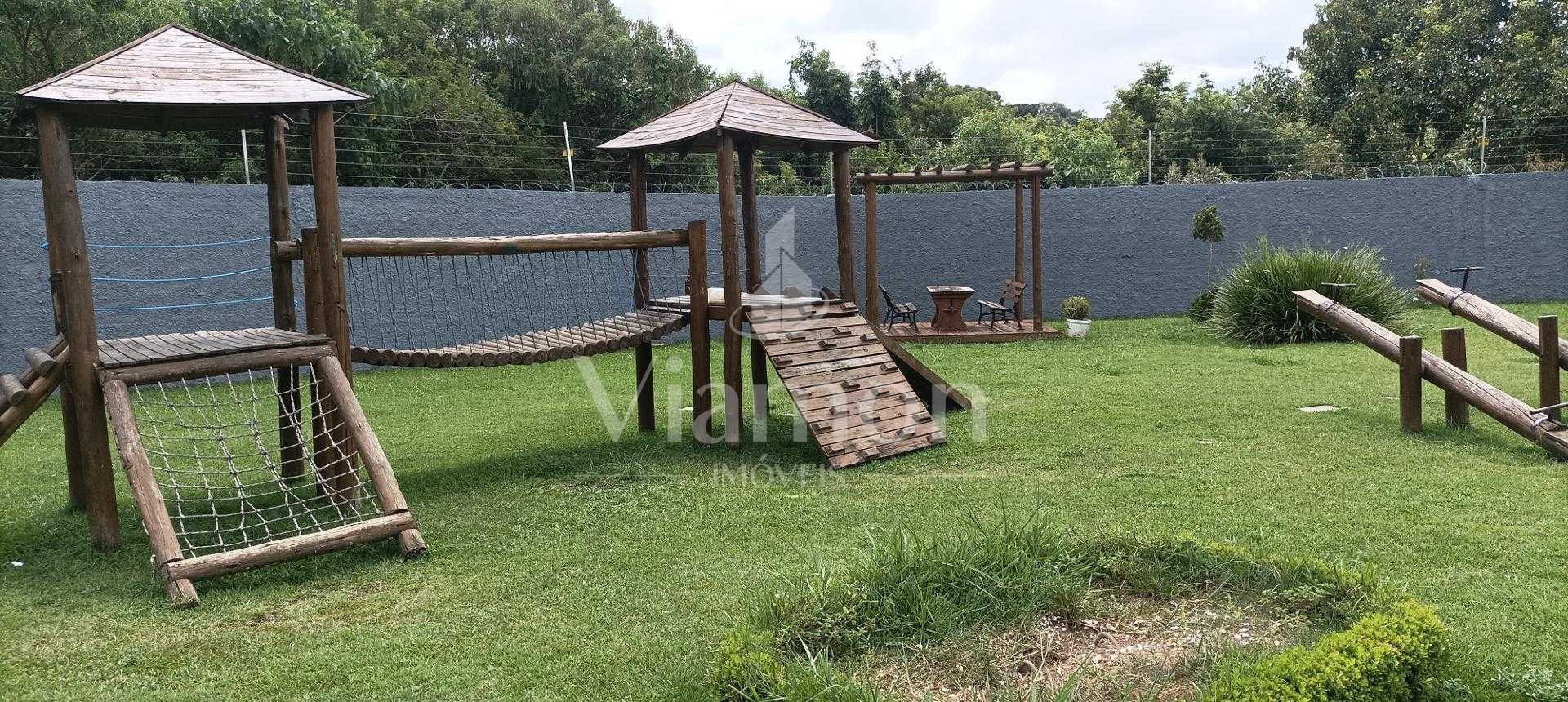 indo Terreno em Condomínio Fechado no Bairro Cachoeira  Segura...