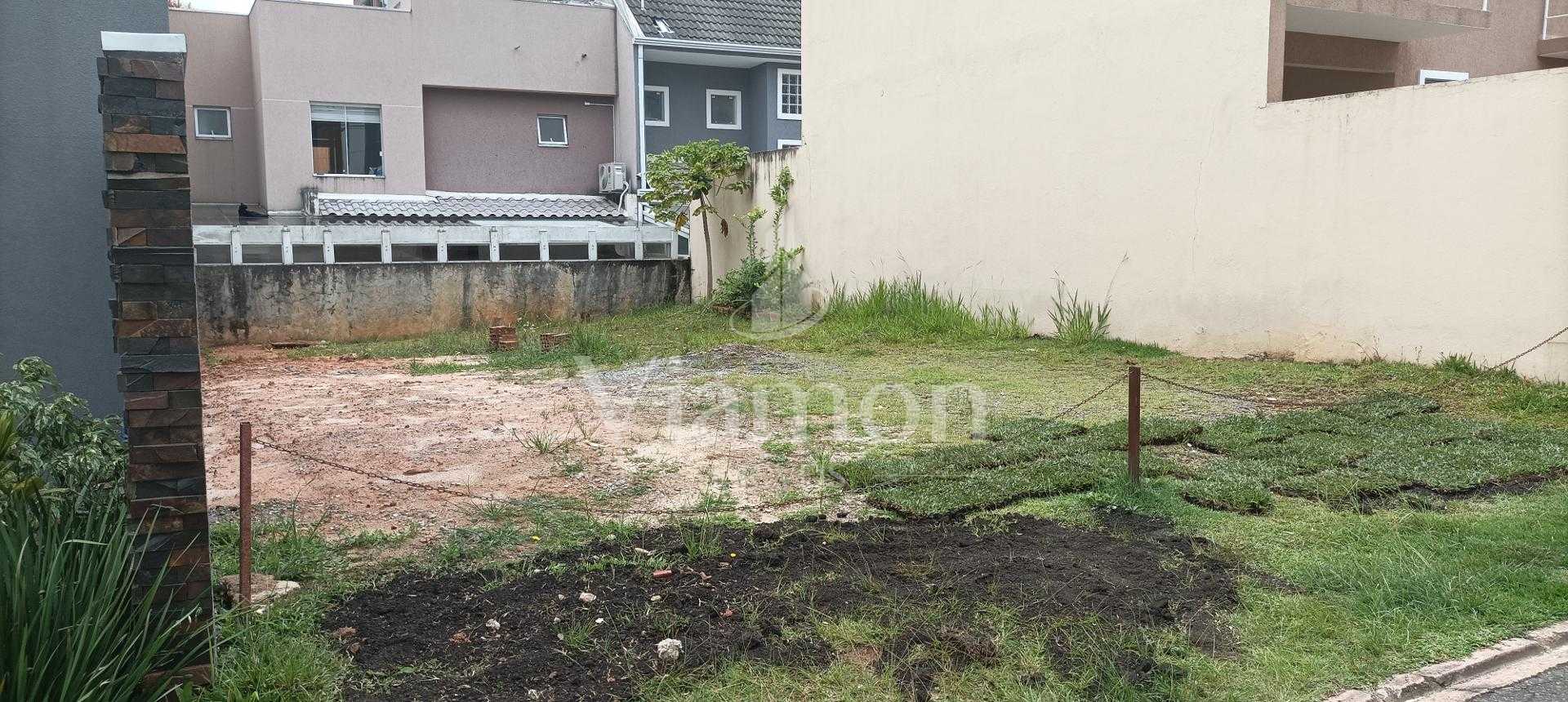 indo Terreno em Condomínio Fechado no Bairro Cachoeira  Segura...