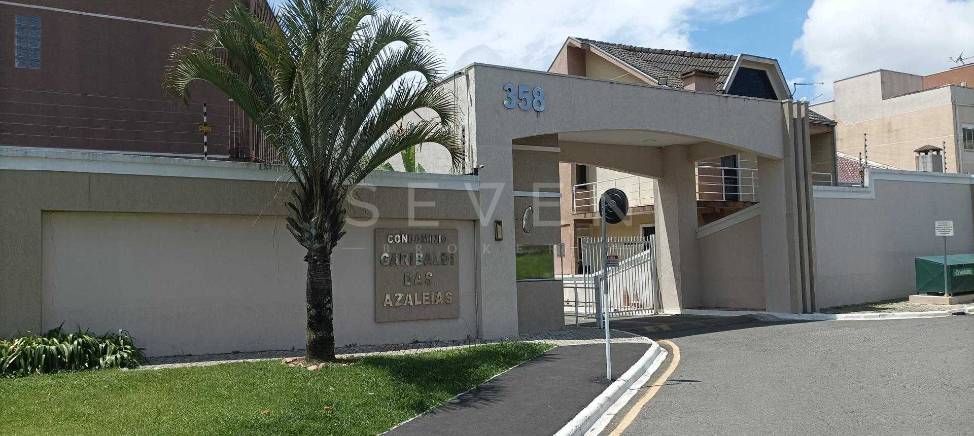 indo Terreno em Condomínio Fechado no Bairro Cachoeira  Segura...