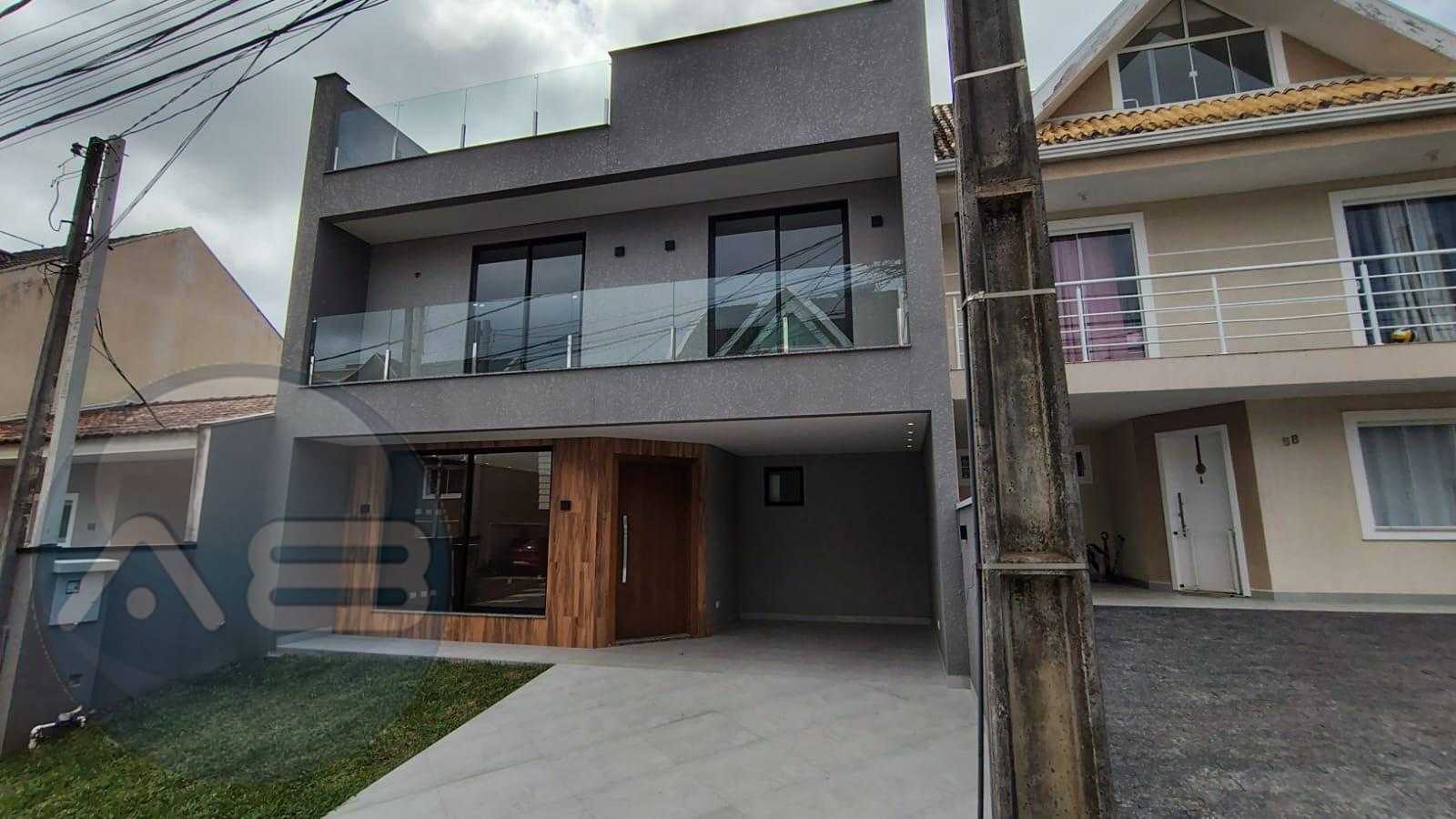 Lindo Sobrado 3 Dormitórios no Bairro Cachoeira  Barreirinha, ...