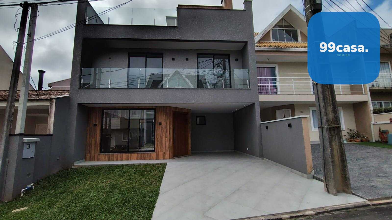 Lindo Sobrado 3 Dormitórios no Bairro Cachoeira  Barreirinha, ...