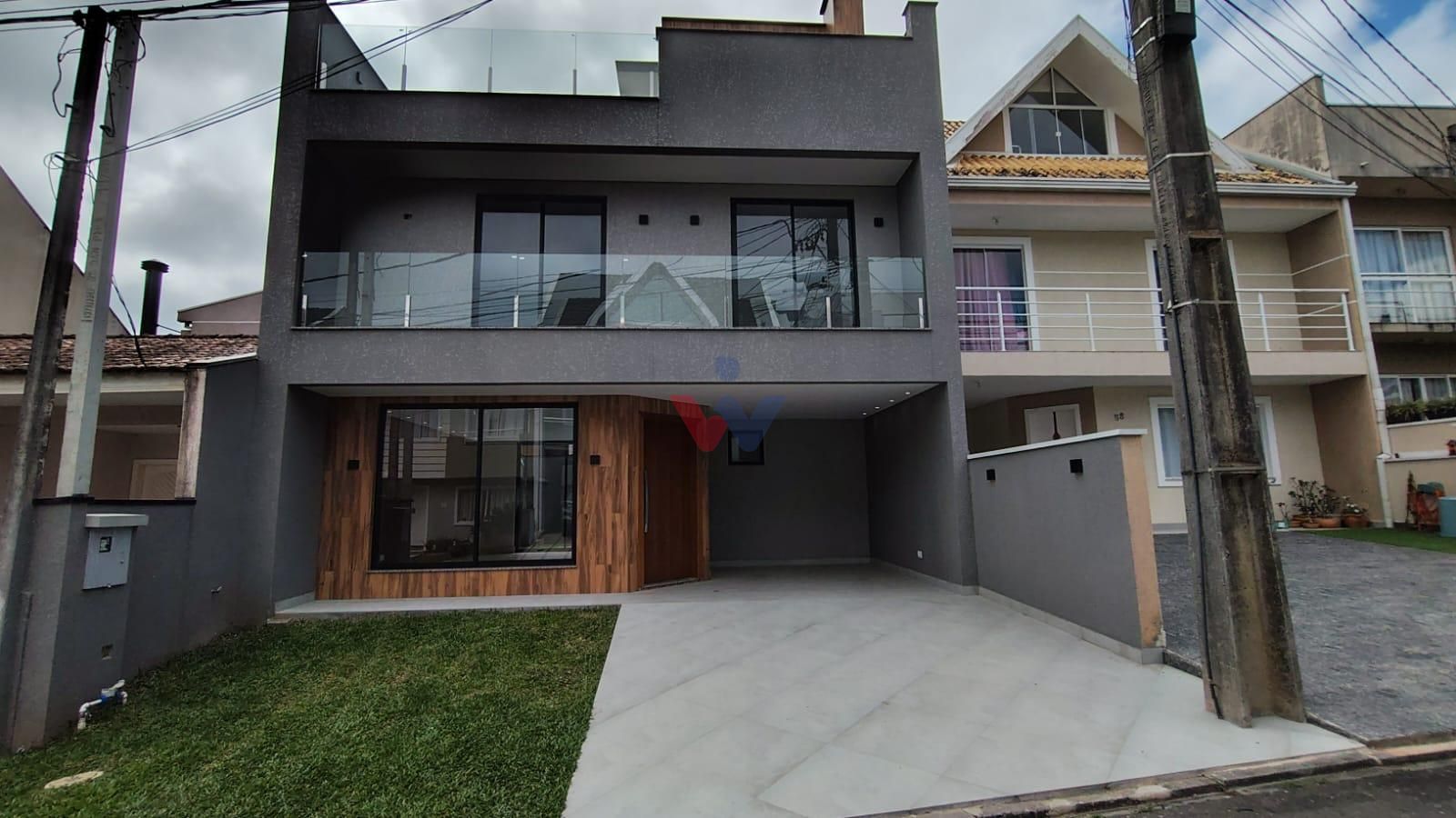 Lindo Sobrado 3 Dormitórios no Bairro Cachoeira  Barreirinha, ...