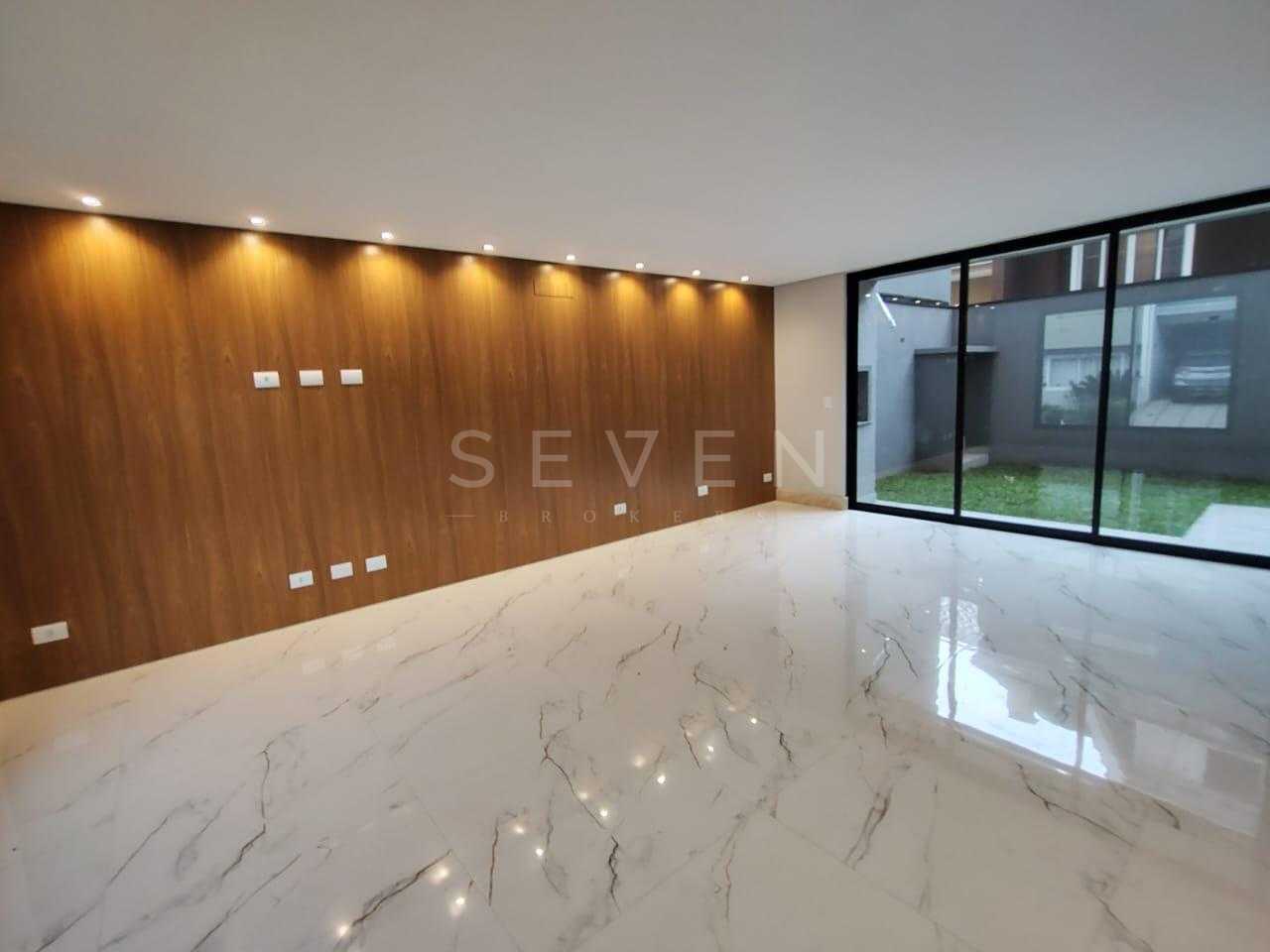 Lindo Sobrado 3 Dormitórios no Bairro Cachoeira  Barreirinha, ...