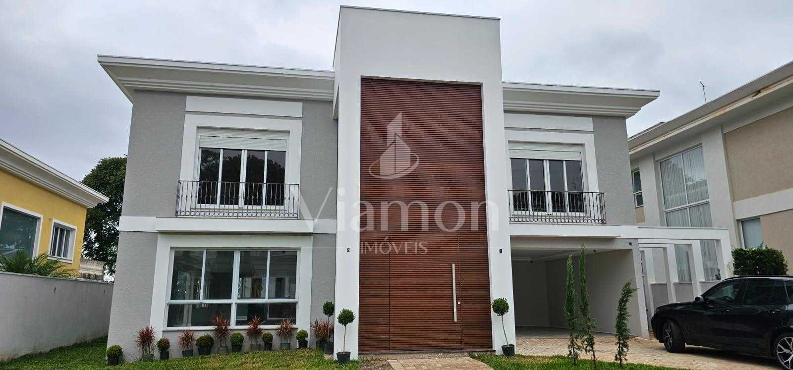 Lomas de Navarra  Mansão Luxuosa com 4 Suítes, Piscina e Conex...