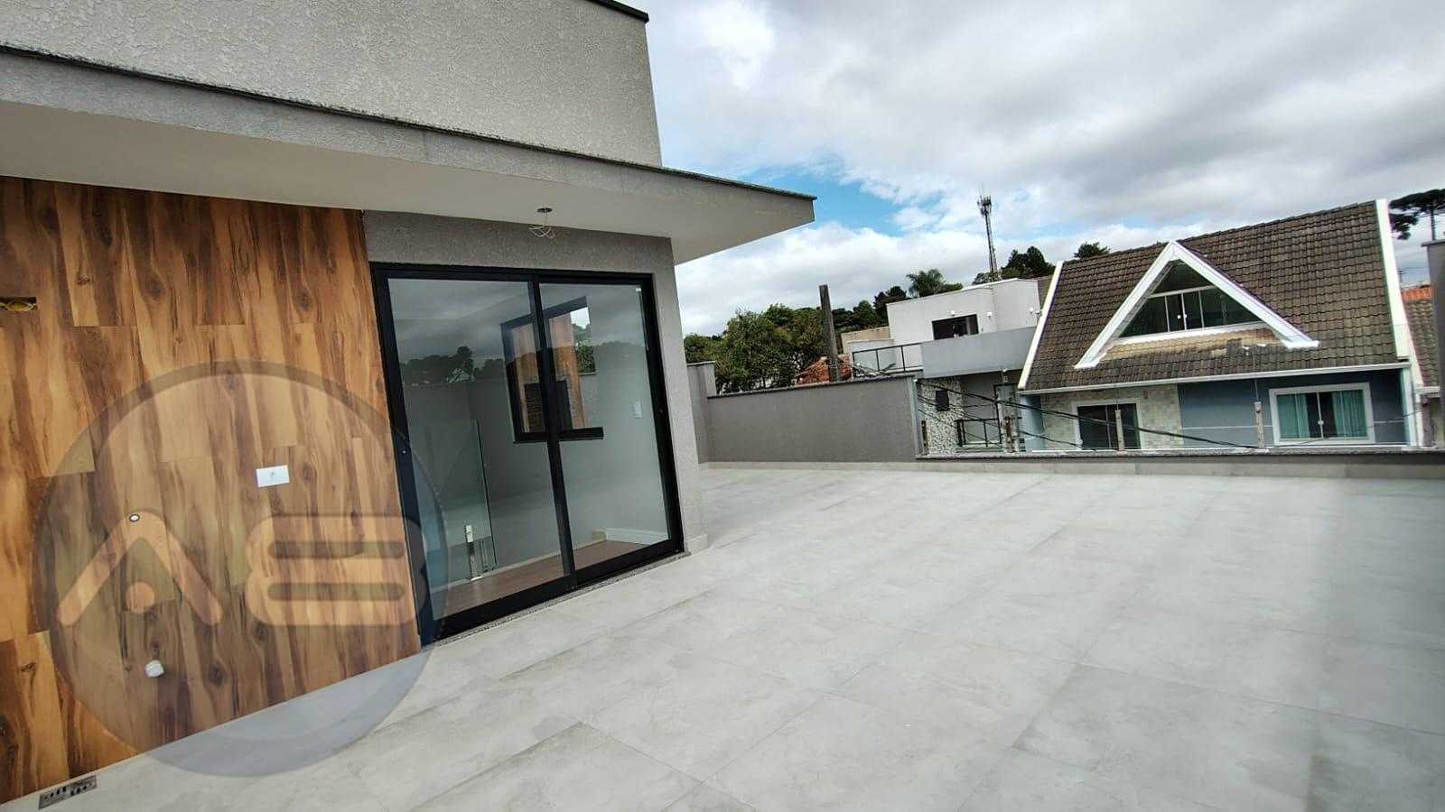 Lindo Sobrado Moderno com 3 Dormitórios e Terraço no Bairro Ca...