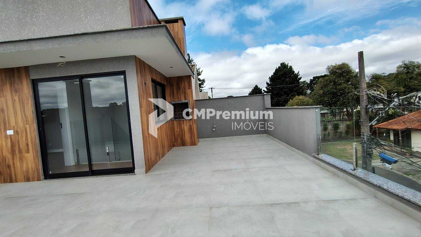 Lindo Sobrado Moderno com 3 Dormitórios e Terraço no Bairro Ca...