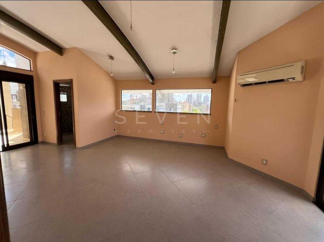 Cobertura Exclusiva no Juvevê com Elevador Privativo e Vista P...