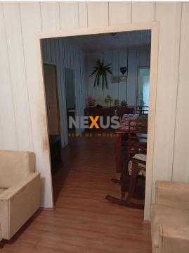 Excelente Oportunidade no Novo Mundo  Terreno com 3 Casas e Po...