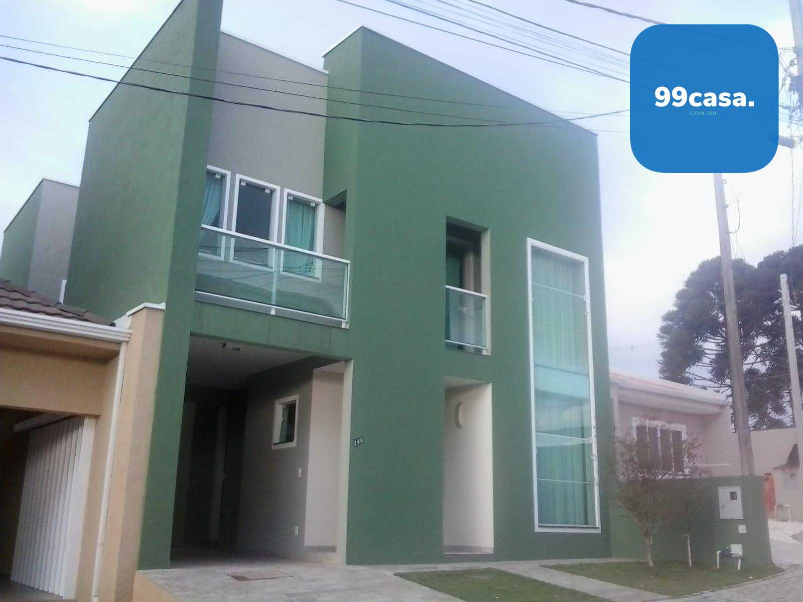 Sobrado Três Quartos Em Condomínio Fechado  No Bairro Cachoeir...