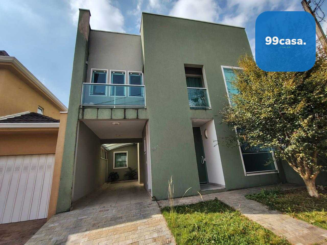 Sobrado Três Quartos Em Condomínio Fechado  No Bairro Cachoeir...