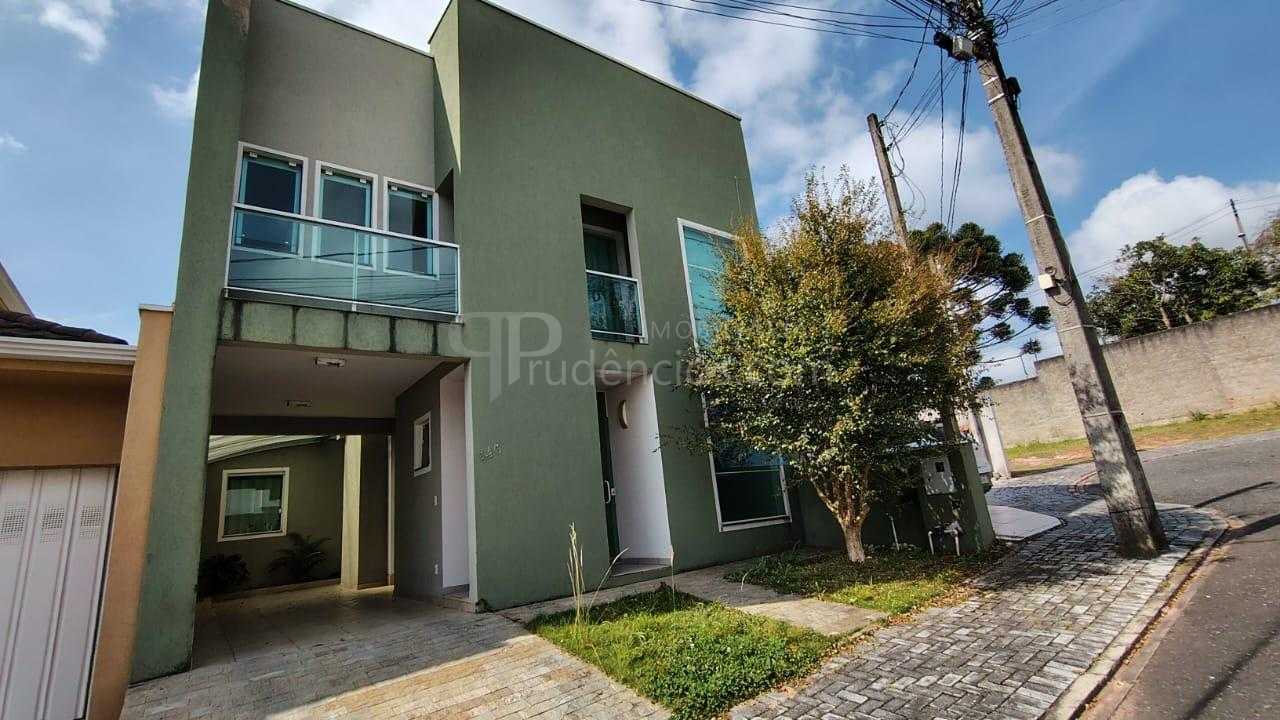 Sobrado Três Quartos Em Condomínio Fechado  No Bairro Cachoeir...