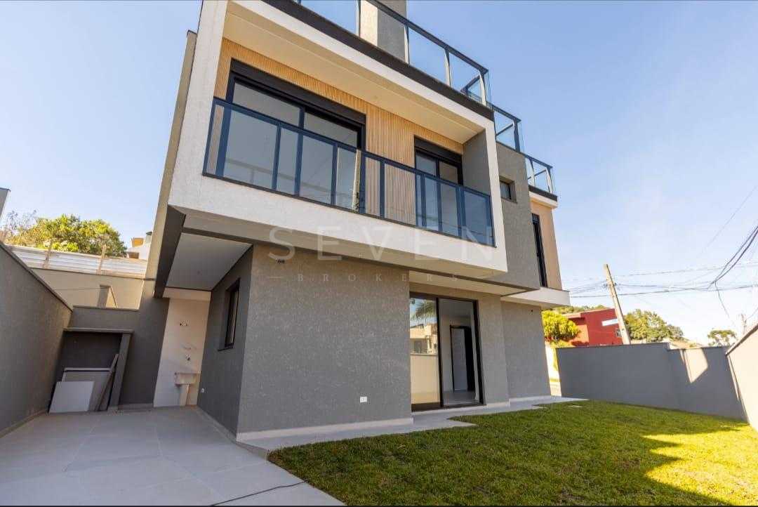 Lindo Sobrado Três Quartos Em Condomínio No Bairro Pilarzinho,...