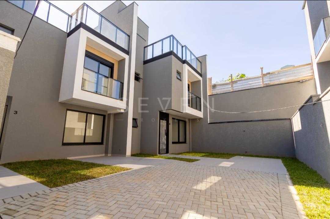 Lindo Sobrado Três Quartos Em Condomínio No Bairro Pilarzinho,...