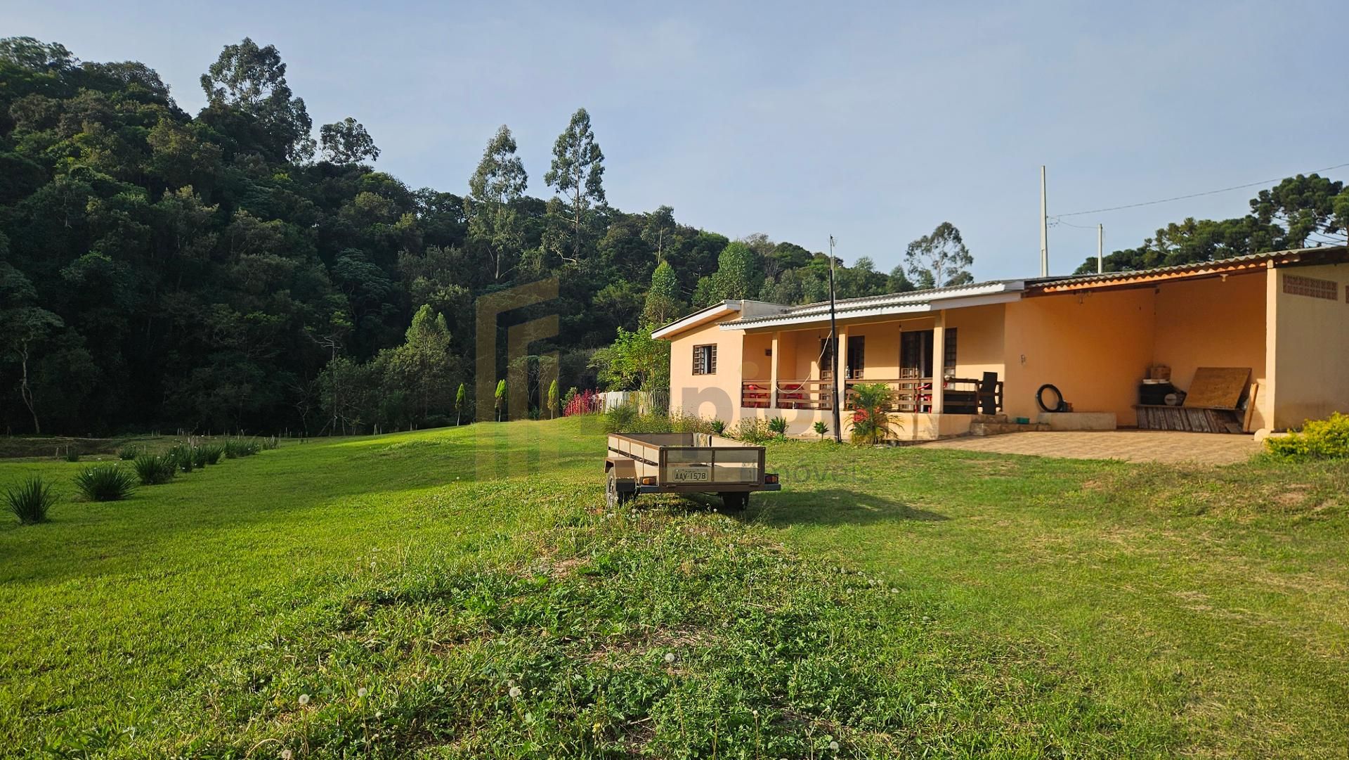 Chácara paradisíaca em Araucária  20.000m  com casa, quiosque ...