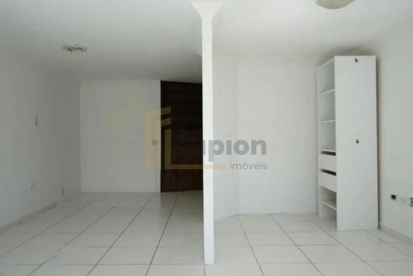 Apartamento ensolarado no Edifício Luz do Duque  Próximo ao Sh...