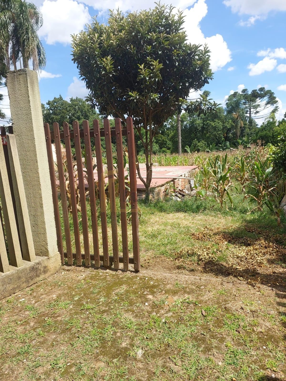 TOportunidade Única  Área de 2.700m  à Venda na Rua Marta Kleina