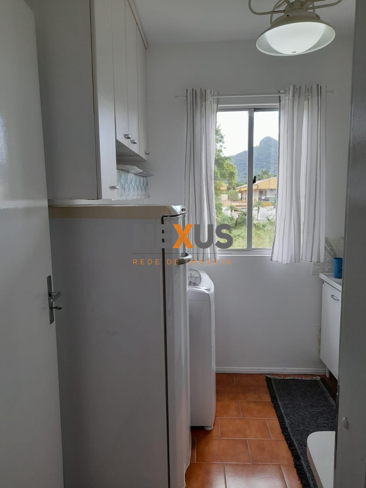 Apartamento Duplex Mobiliado em Matinhos com 3 Quartos, Churra...