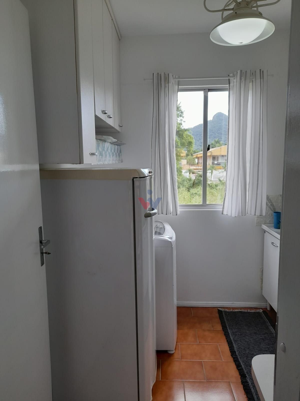 Apartamento Duplex Mobiliado em Matinhos com 3 Quartos, Churra...
