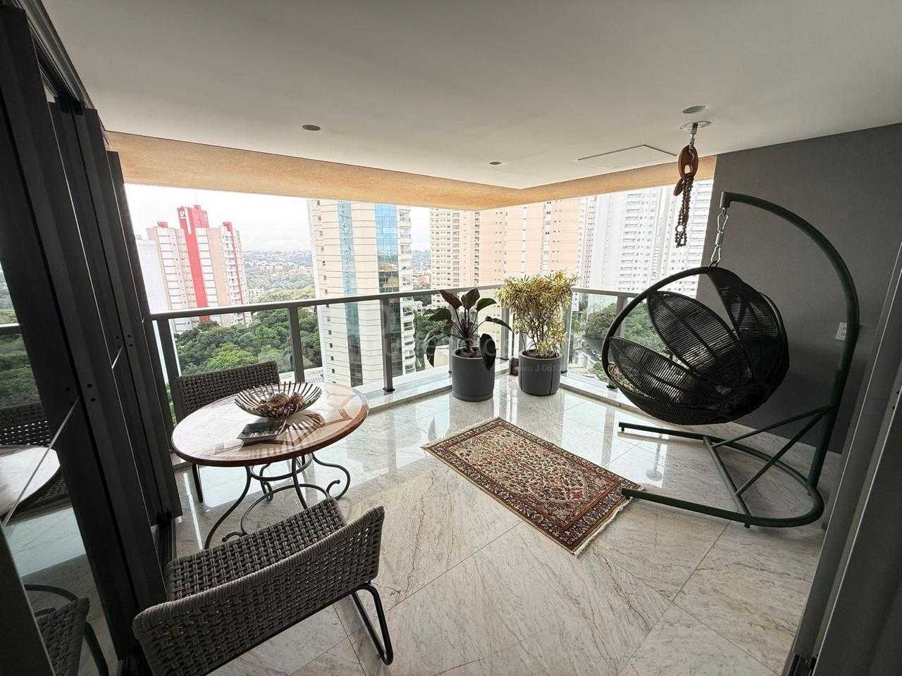 Maison Heritage Ecoville  Luxo e Conforto em Apartamento de 43...