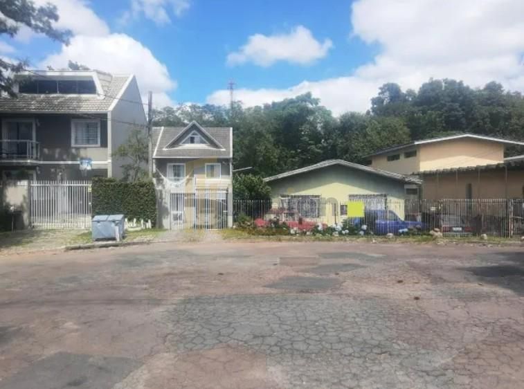 Terreno 390m  em Rua Privilegiada  Próximo a Escolas e Jardim ...