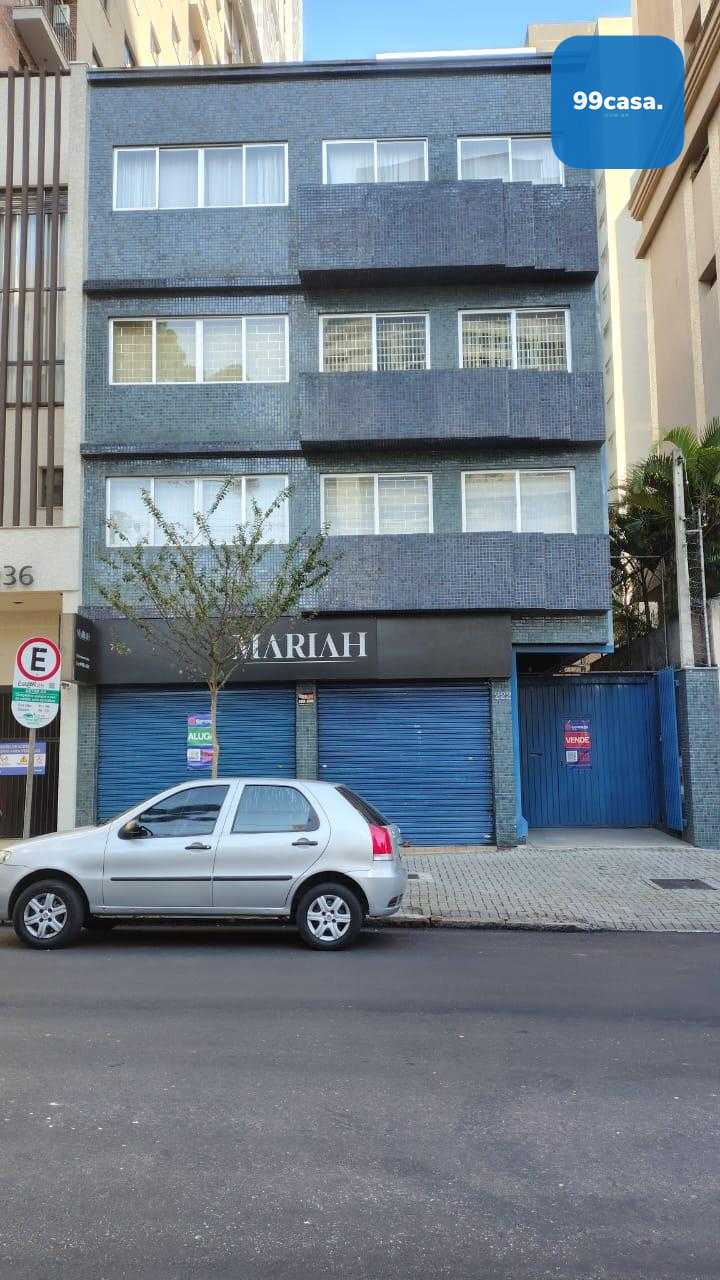 Prédio Comercial no Centro de Curitiba  Alto Fluxo e Versatili...