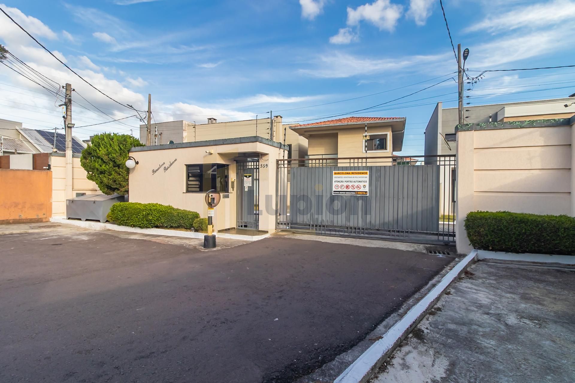 Casa Triplex Alto Padrão no Residencial Barcelona  4 Dormitóri...