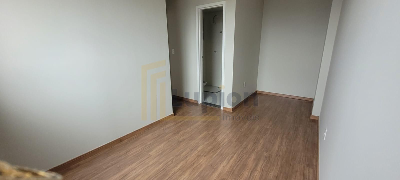 Apartamento à venda na Região Sul de Londrina com 3 quartos e ...