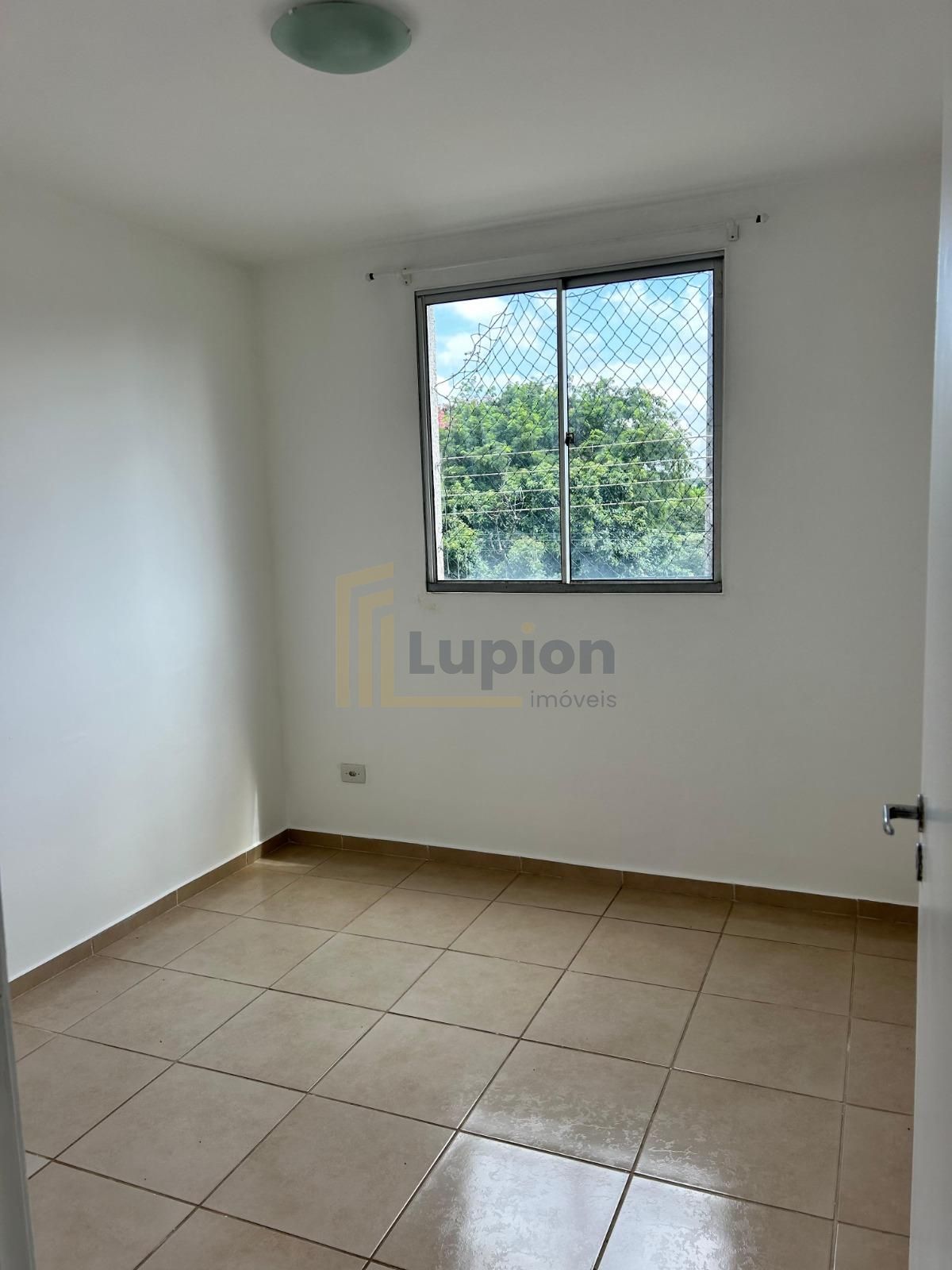 Apartamento à Venda com Suíte e Vista para o Bosque  Próximo à...
