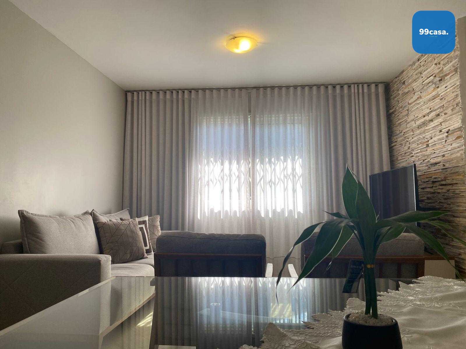 Sobrado em Condomínio no Xaxim | 127m² Totais | Segurança, Loc...