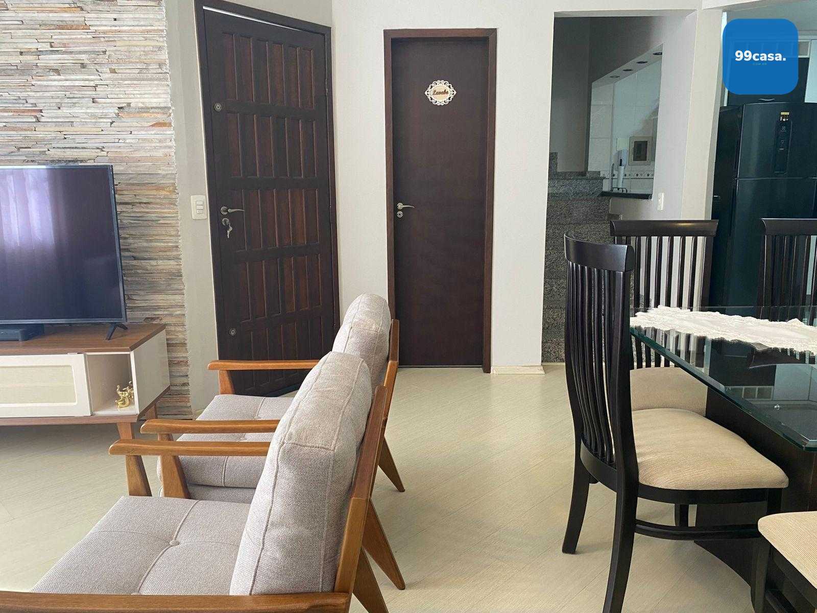 Sobrado em Condomínio no Xaxim | 127m² Totais | Segurança, Loc...