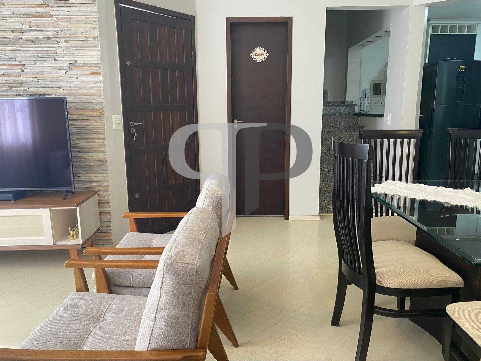Sobrado em Condomínio no Xaxim | 127m² Totais | Segurança, Loc...