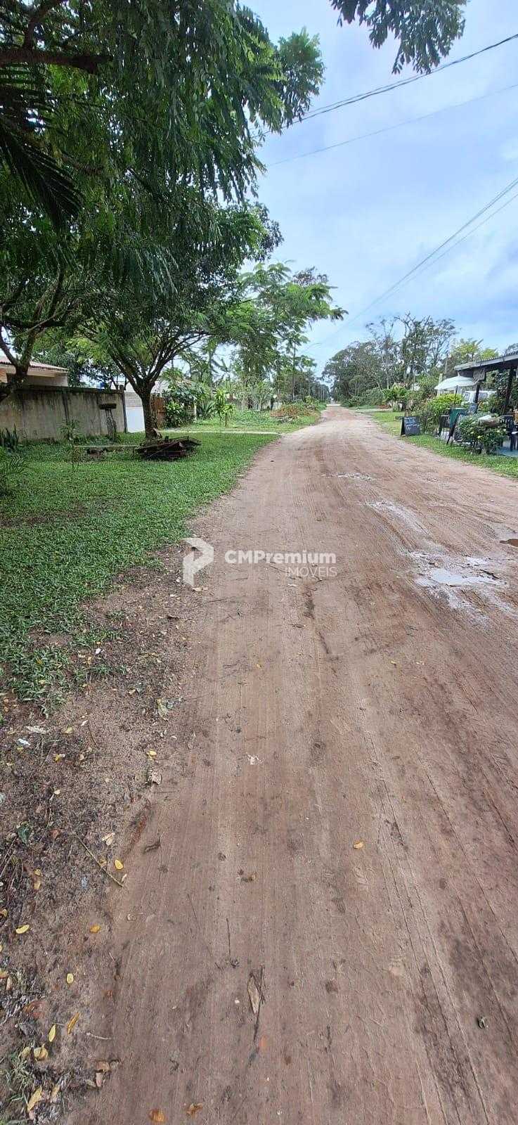 Terreno à Venda em Guaratuba, 414m  a 1.300m do Mar, Excelente...