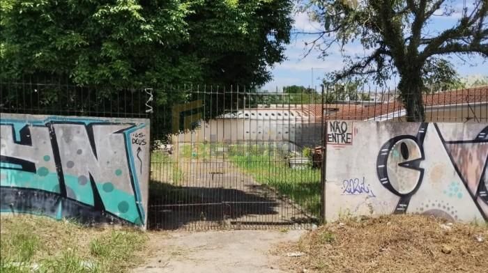 Terreno 750 m  no Boqueirão  Excelente Localização e Infraestr...