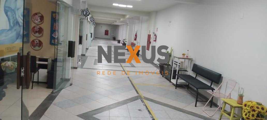 Loja 40m  na Galeria Haisler  Espaço comercial no centro de Cu...