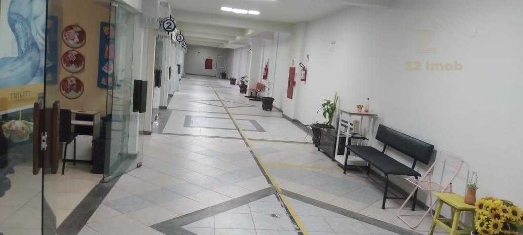 Loja 40m  na Galeria Haisler  Espaço comercial no centro de Cu...