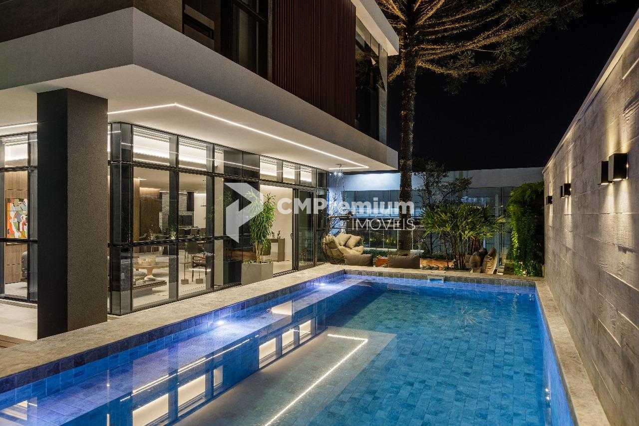 Apartamento Exclusivo no Batel  124 m , 2 Suítes, Varanda Gour...