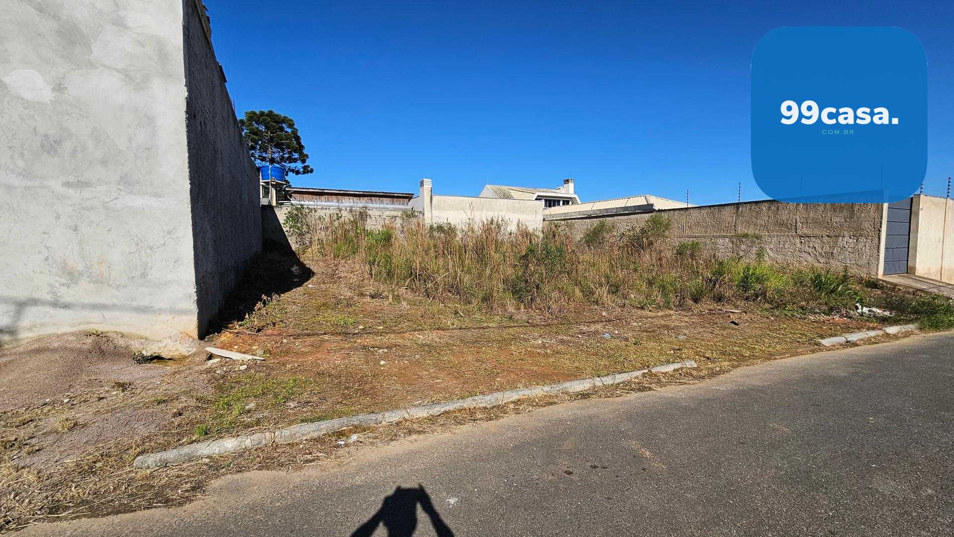  Terreno Plano em Bairro de Ótimo Padrão 200m , Ótima Frente e...