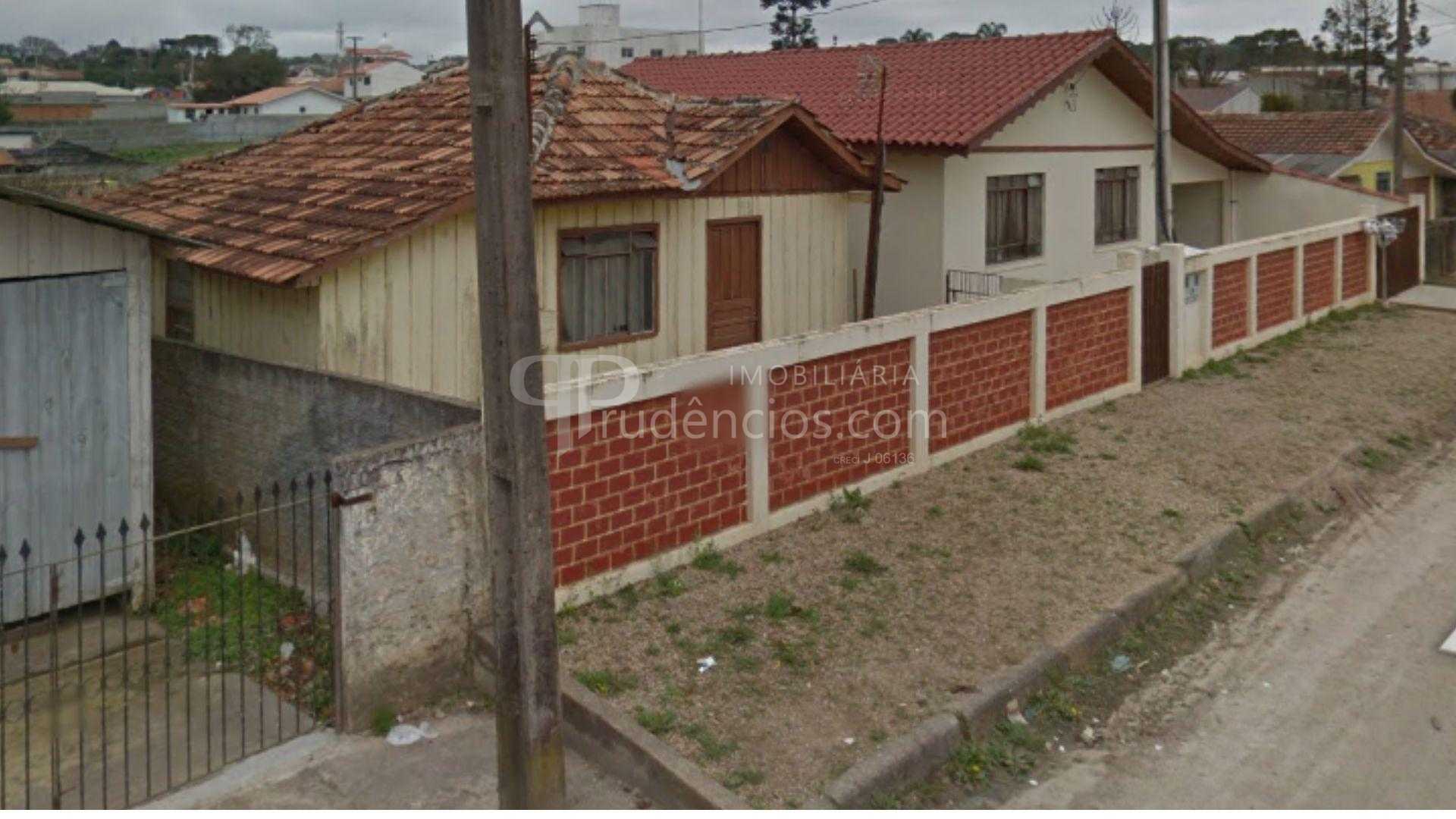 Terreno de 770m  com Duas Casas em Araucária. Excelente Oportu...