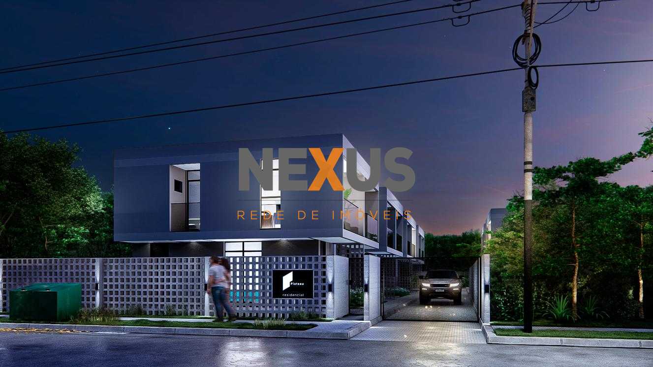 Sobrado em Caiobá a 850m da Praia, 2 Quartos, Suíte e Churrasq...