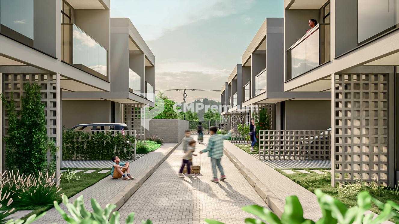 Sobrado em Caiobá a 850m da Praia, 2 Quartos, Suíte e Churrasq...