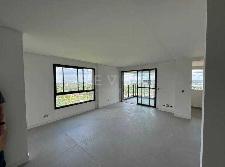 Apartamento Luxuoso no 23  Andar no Ecoville. Alto Padrão